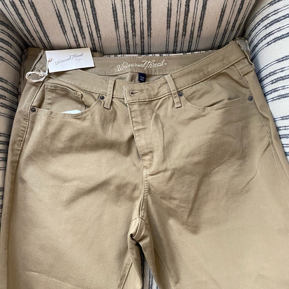 NWT tan jeans - Picture 2 of 4